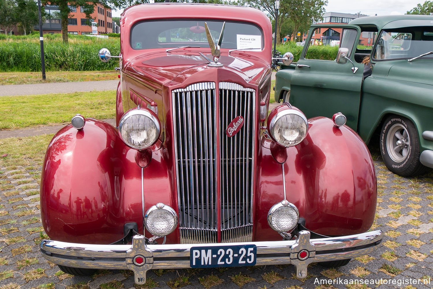 Packard One-Twenty uit 1936