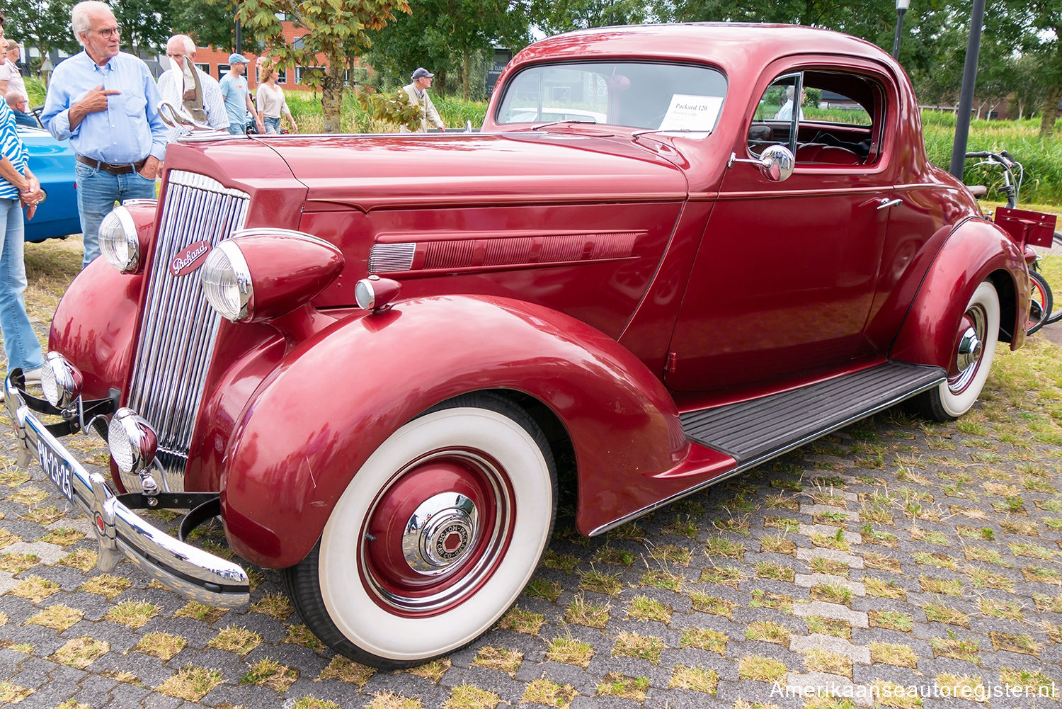 Packard One-Twenty uit 1936