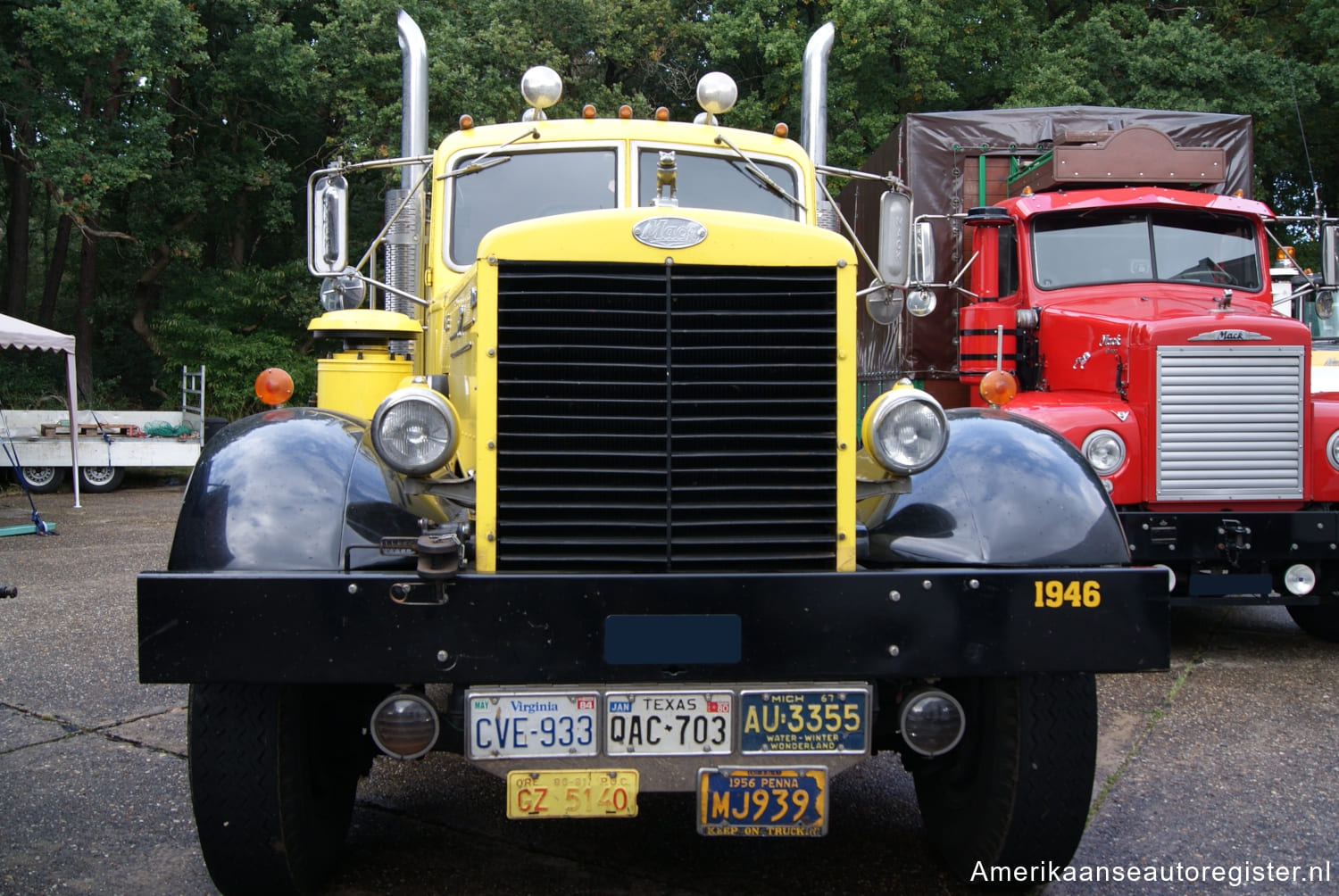 Vrachtwagens Mack uit 1947