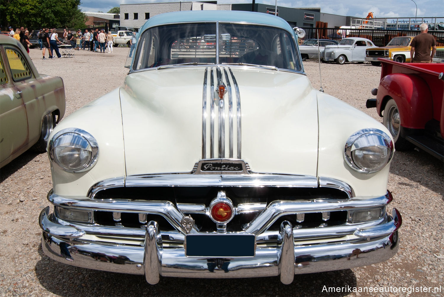 Pontiac Chieftain uit 1951