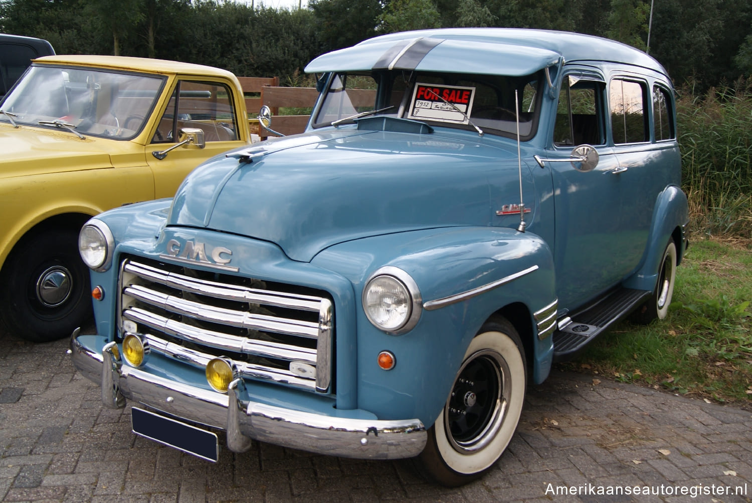 Gmc Suburban uit 1952