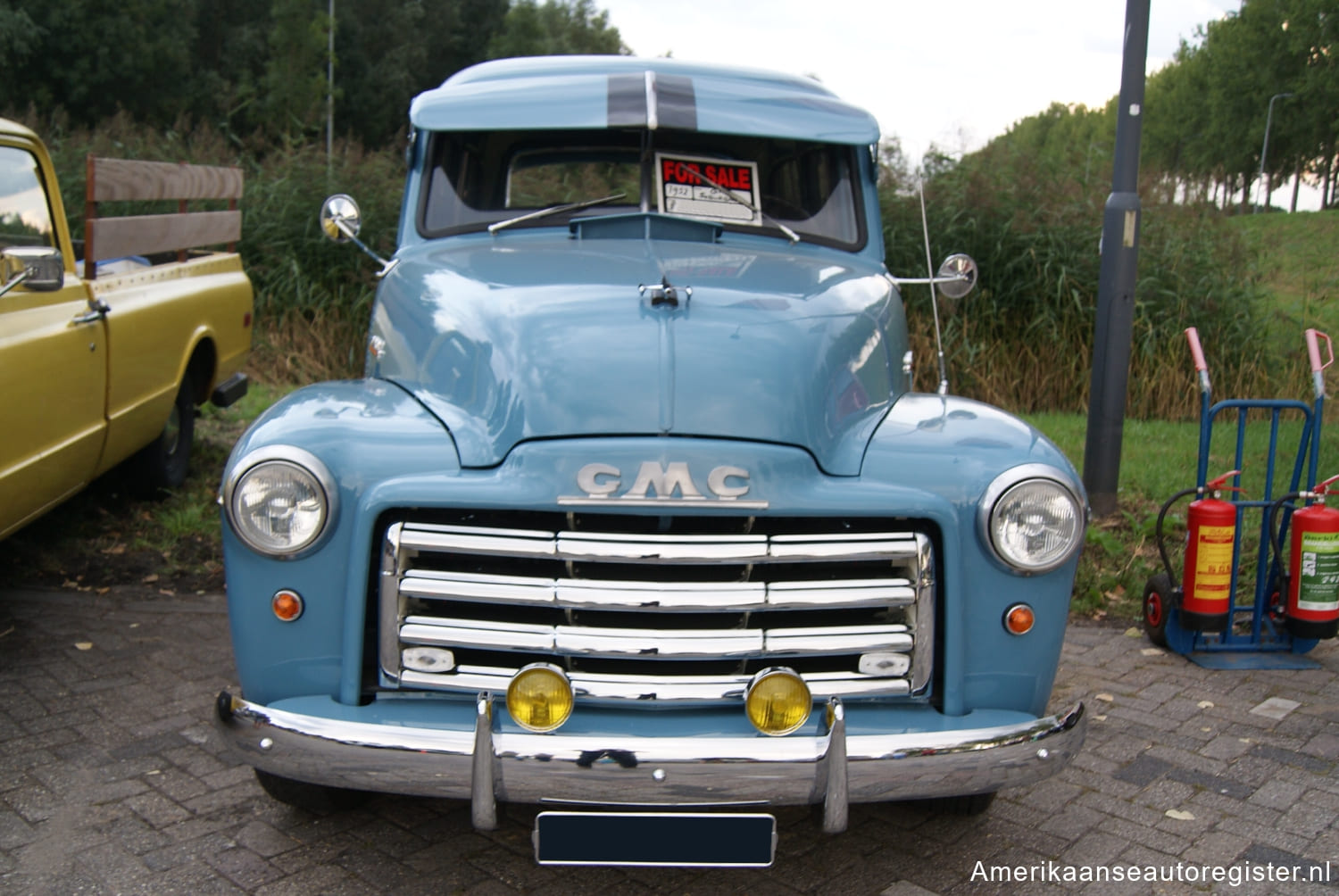 Gmc Suburban uit 1952