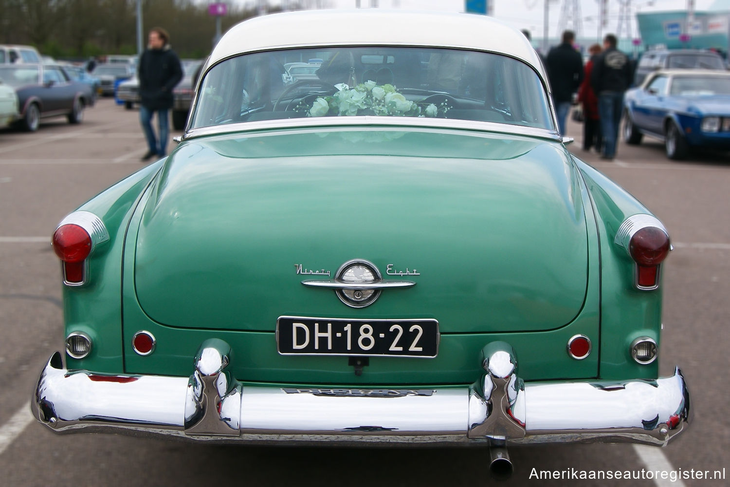 Oldsmobile Ninety-Eight uit 1953