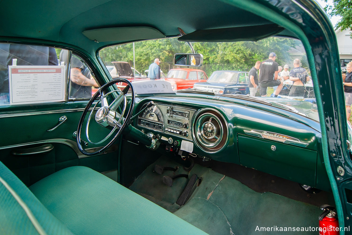 Pontiac Chieftain uit 1953