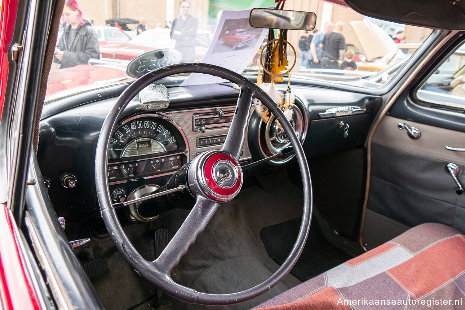 Pontiac Chieftain uit 1953