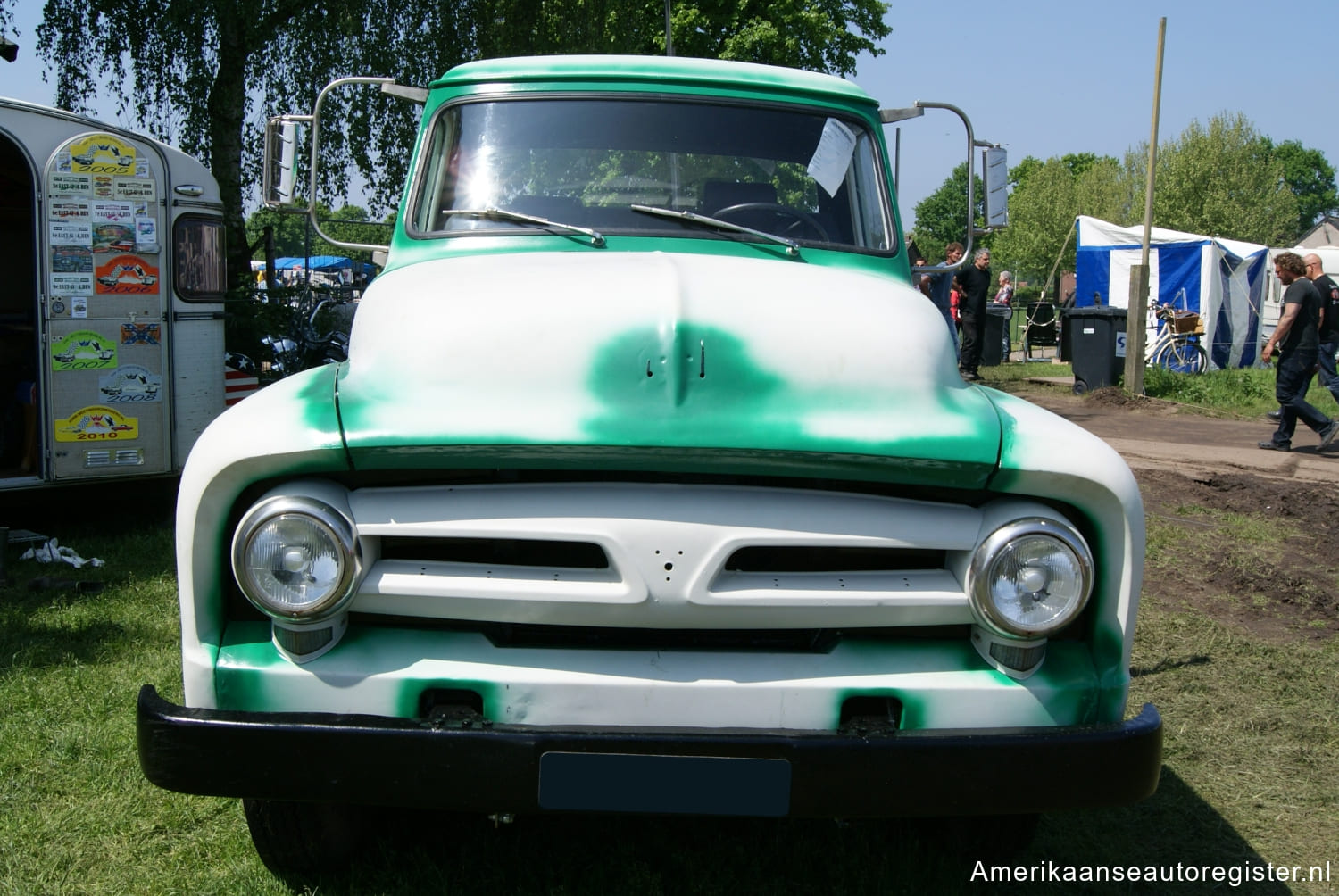 Vrachtwagens Ford uit 1953