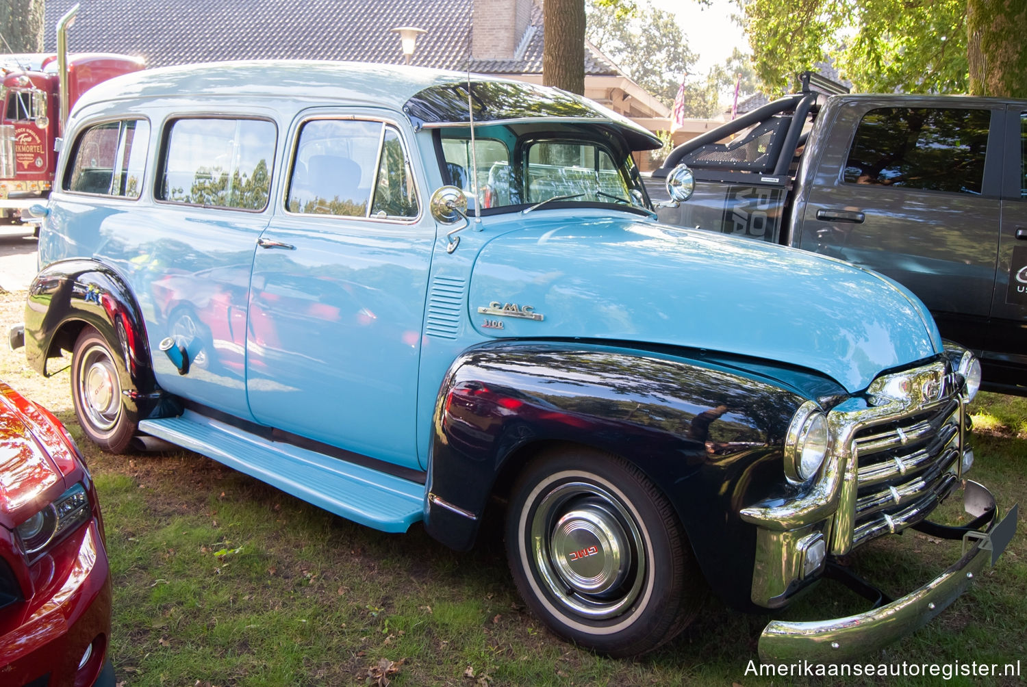 Gmc Suburban uit 1954