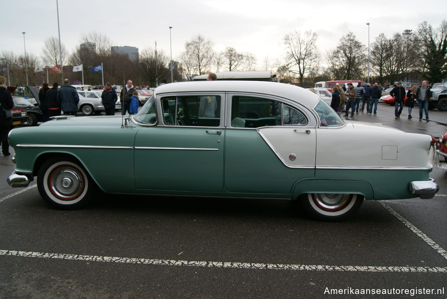 Oldsmobile 88 uit 1954