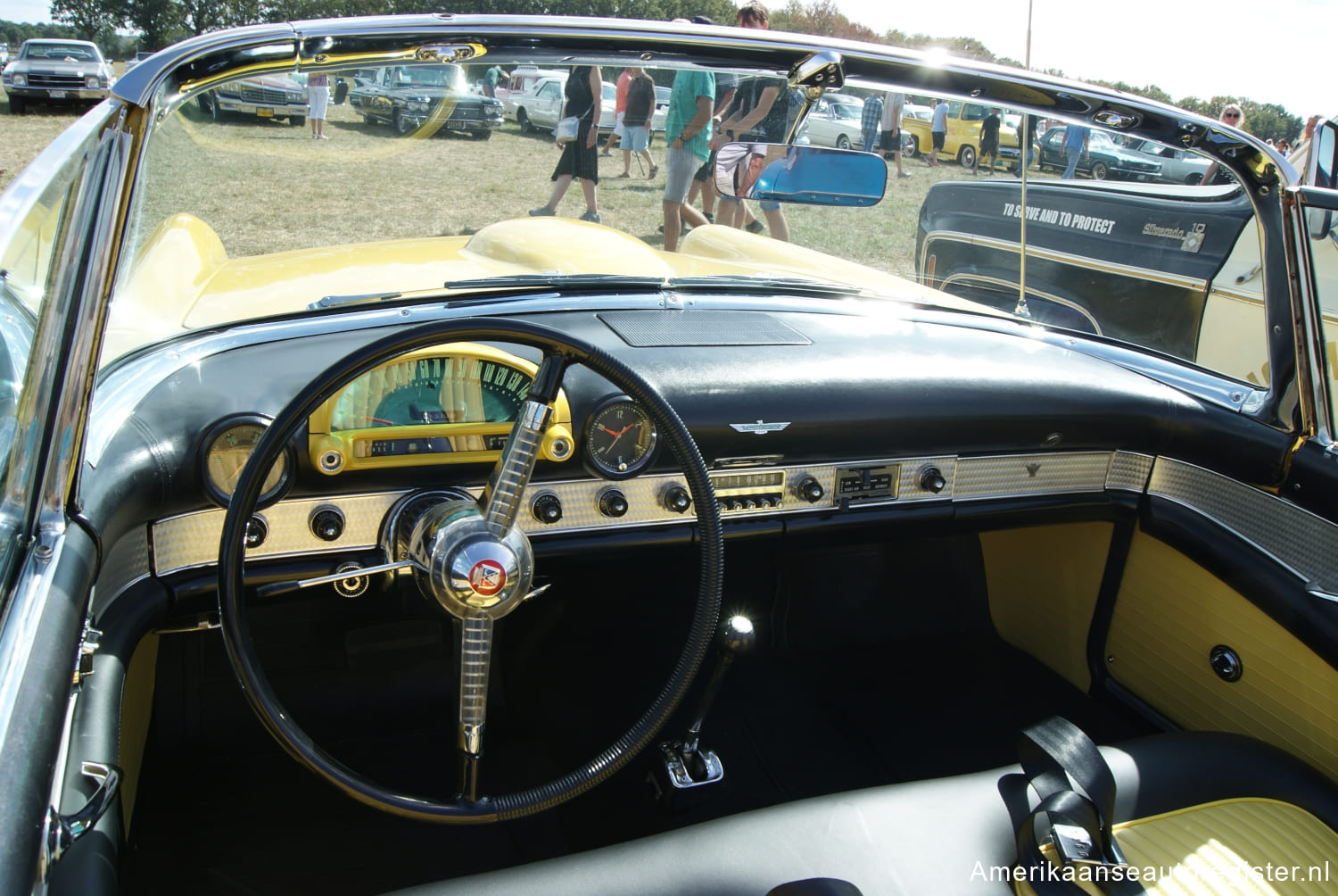 Ford Thunderbird uit 1955