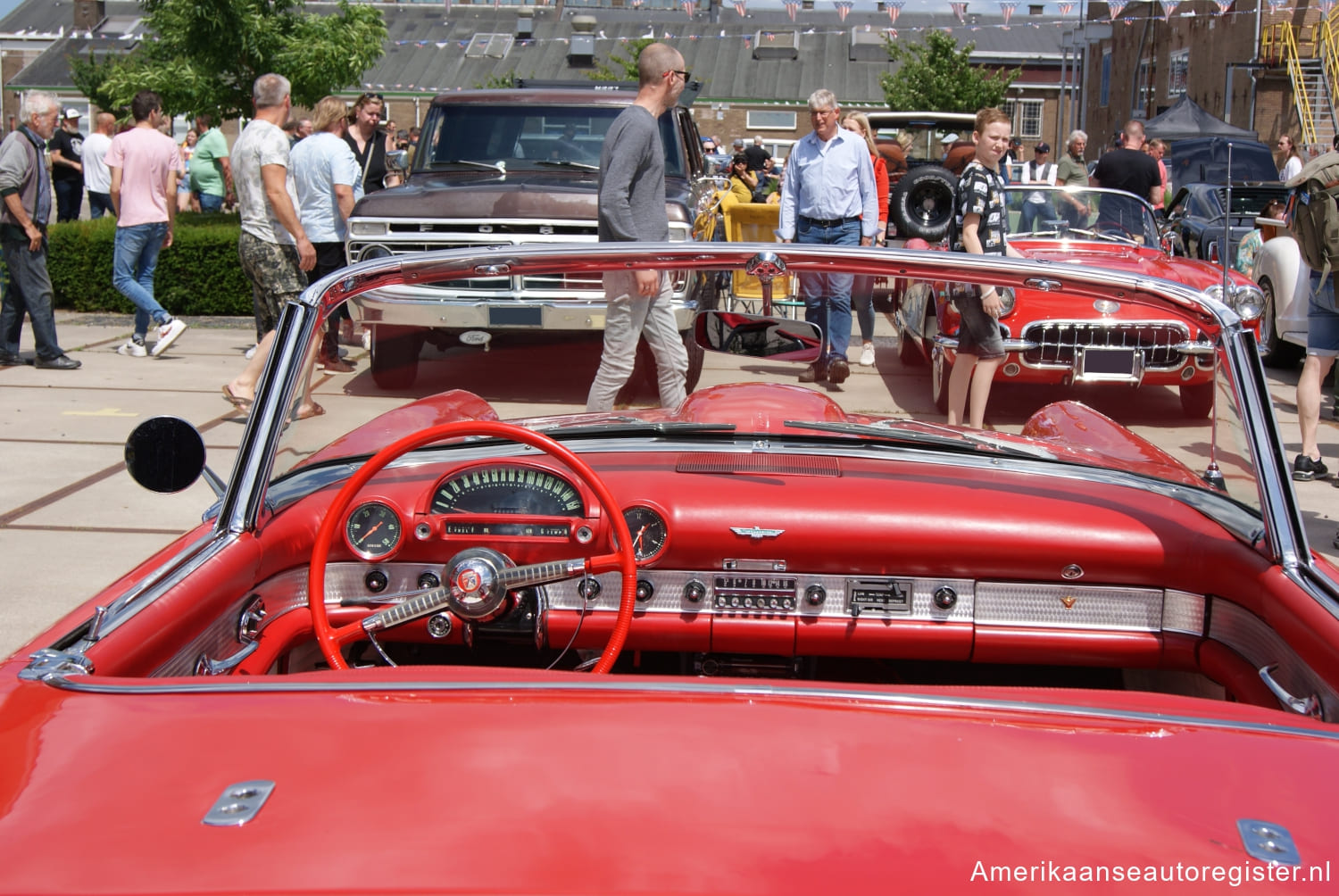 Ford Thunderbird uit 1955