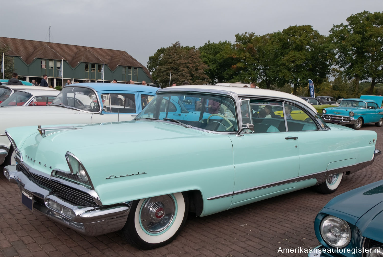 Lincoln Capri uit 1956