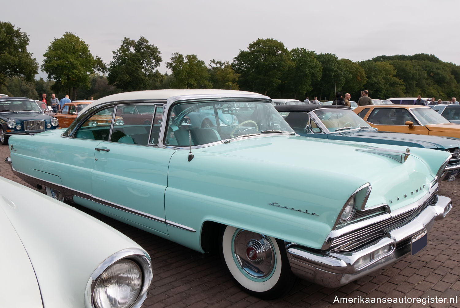 Lincoln Capri uit 1956