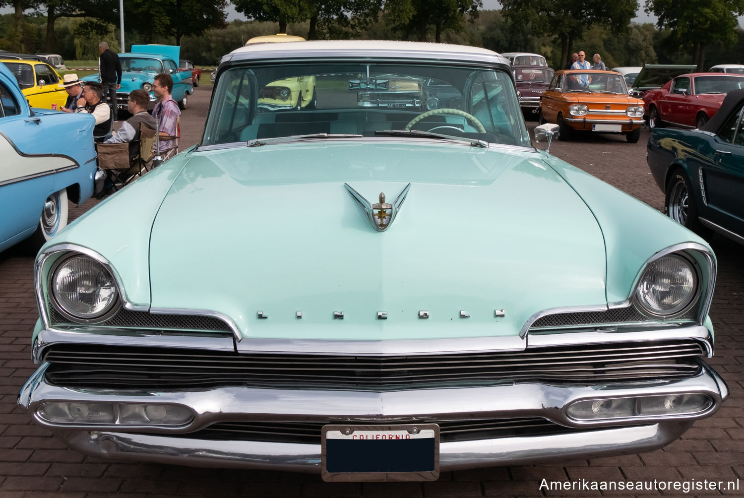 Lincoln Capri uit 1956