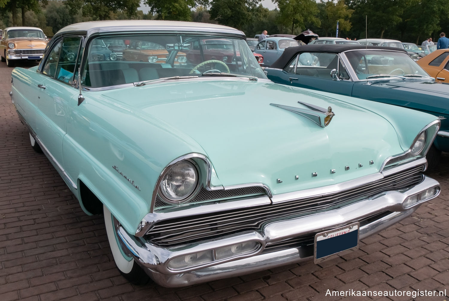 Lincoln Capri uit 1956