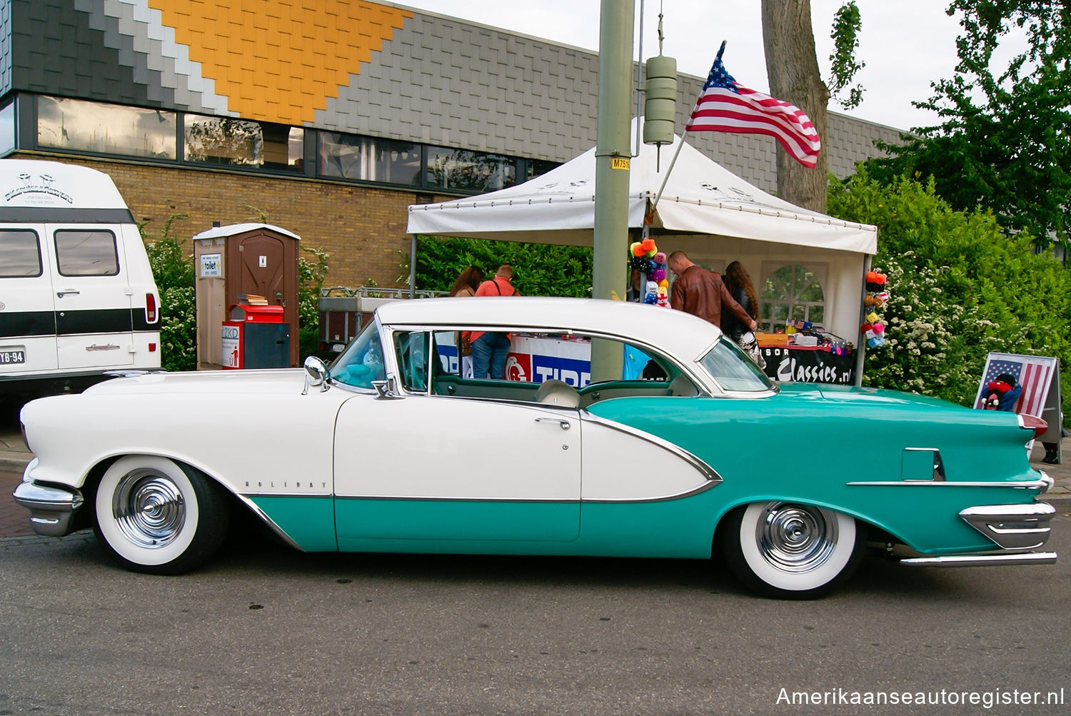 Oldsmobile Ninety-Eight uit 1956