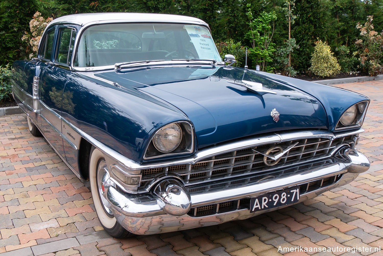 Packard Patrician uit 1956