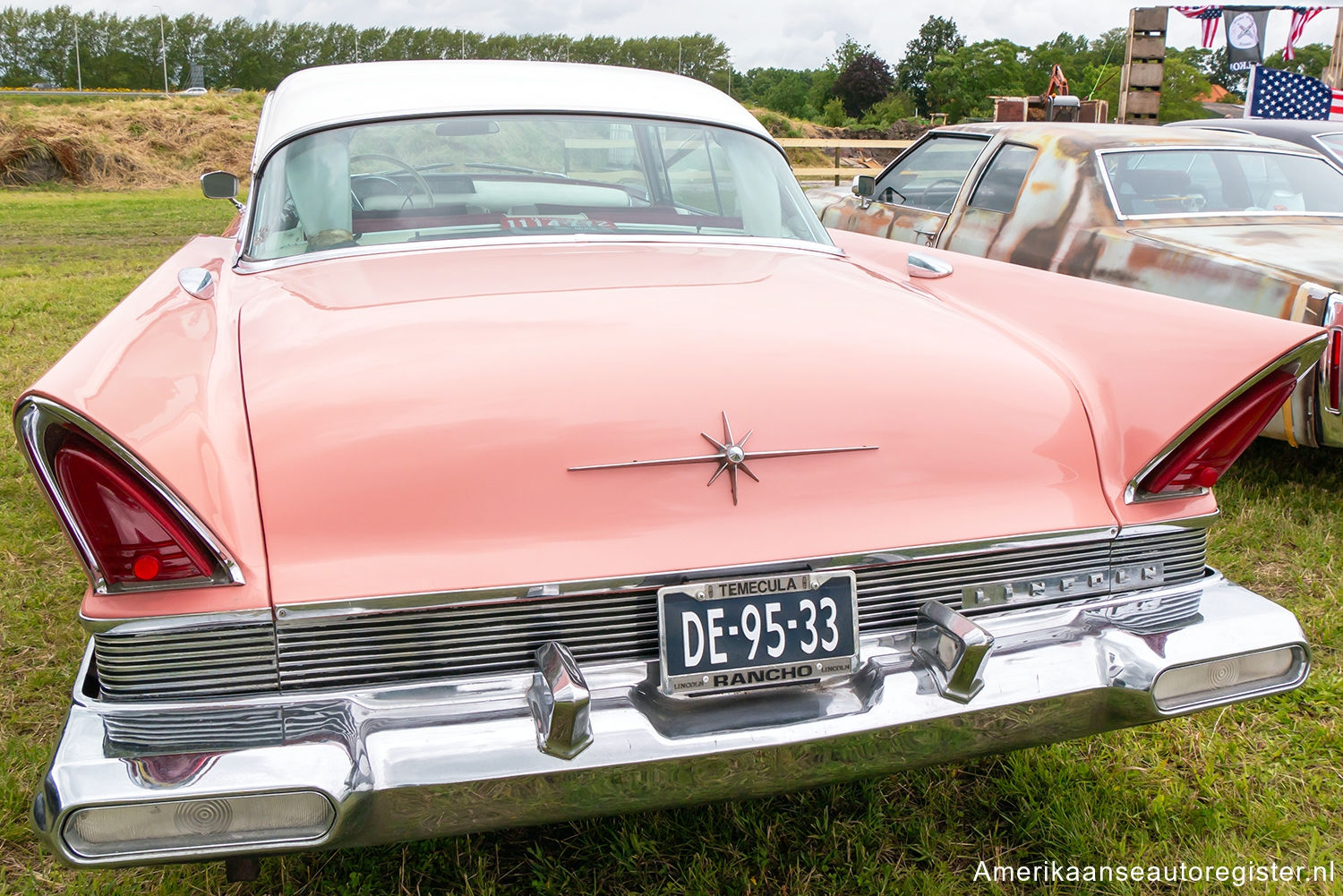 Lincoln Premiere uit 1957