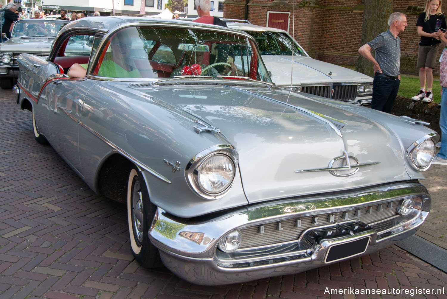 Oldsmobile 88 uit 1957