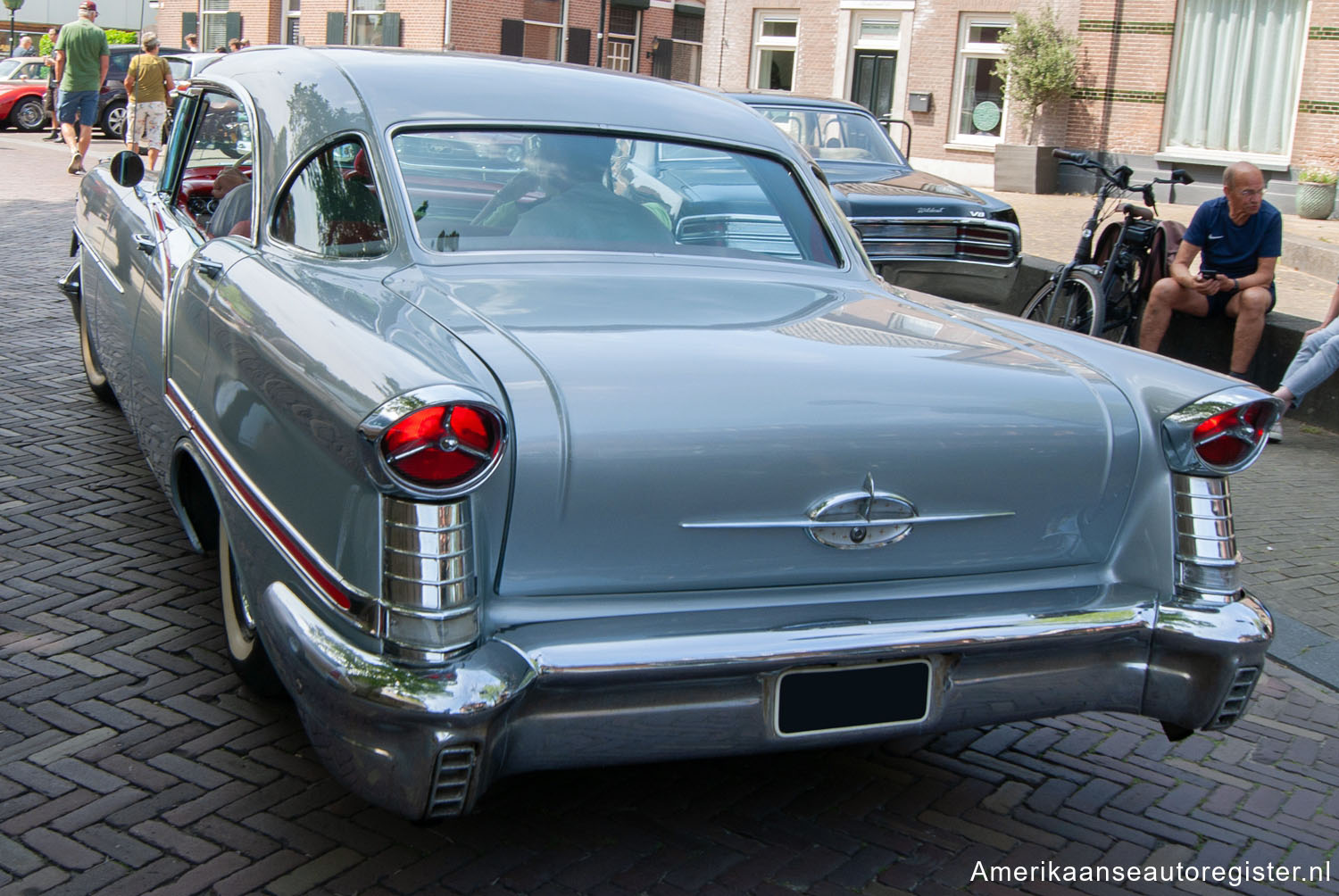 Oldsmobile 88 uit 1957