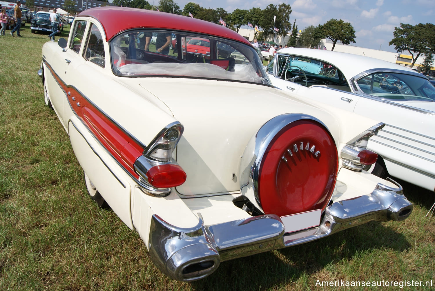 Pontiac Chieftain uit 1957