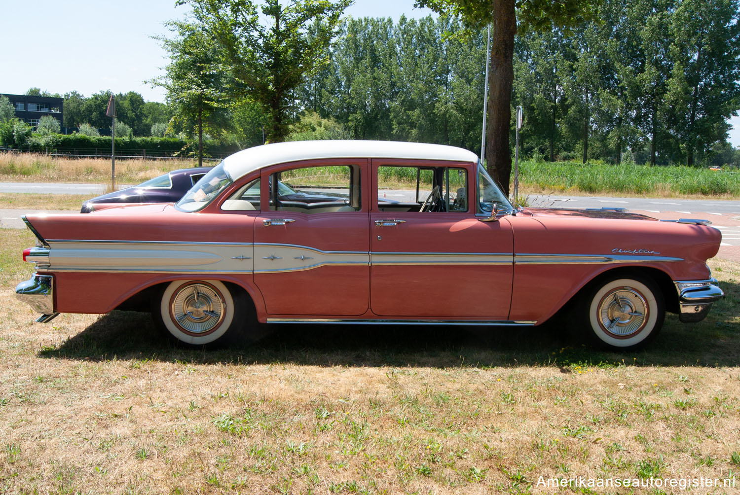 Pontiac Chieftain uit 1957