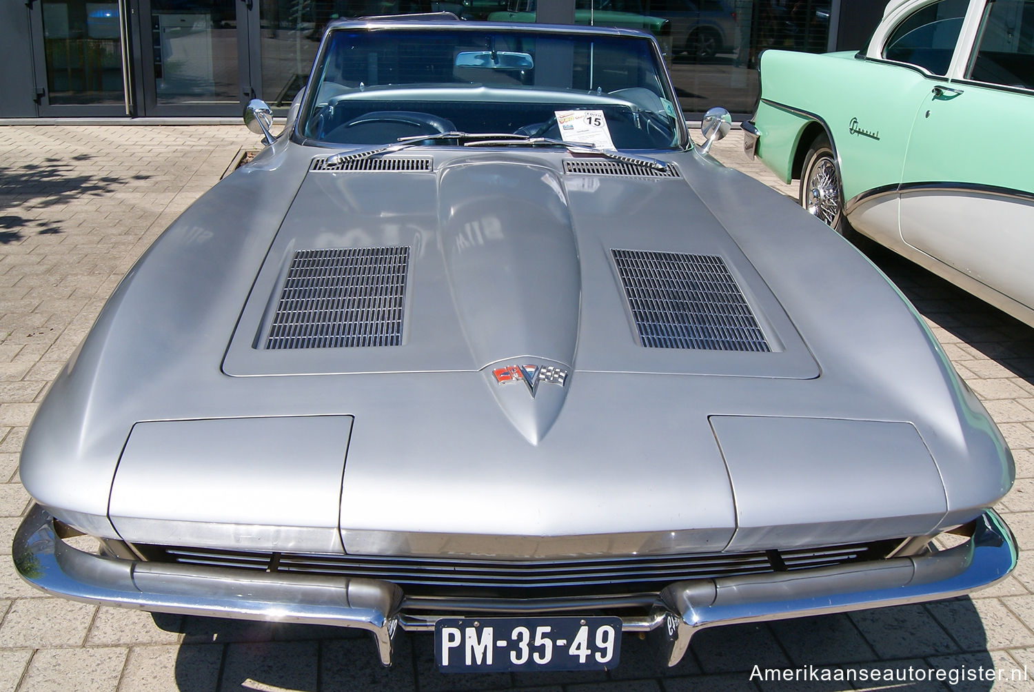 Chevrolet Corvette uit 1963