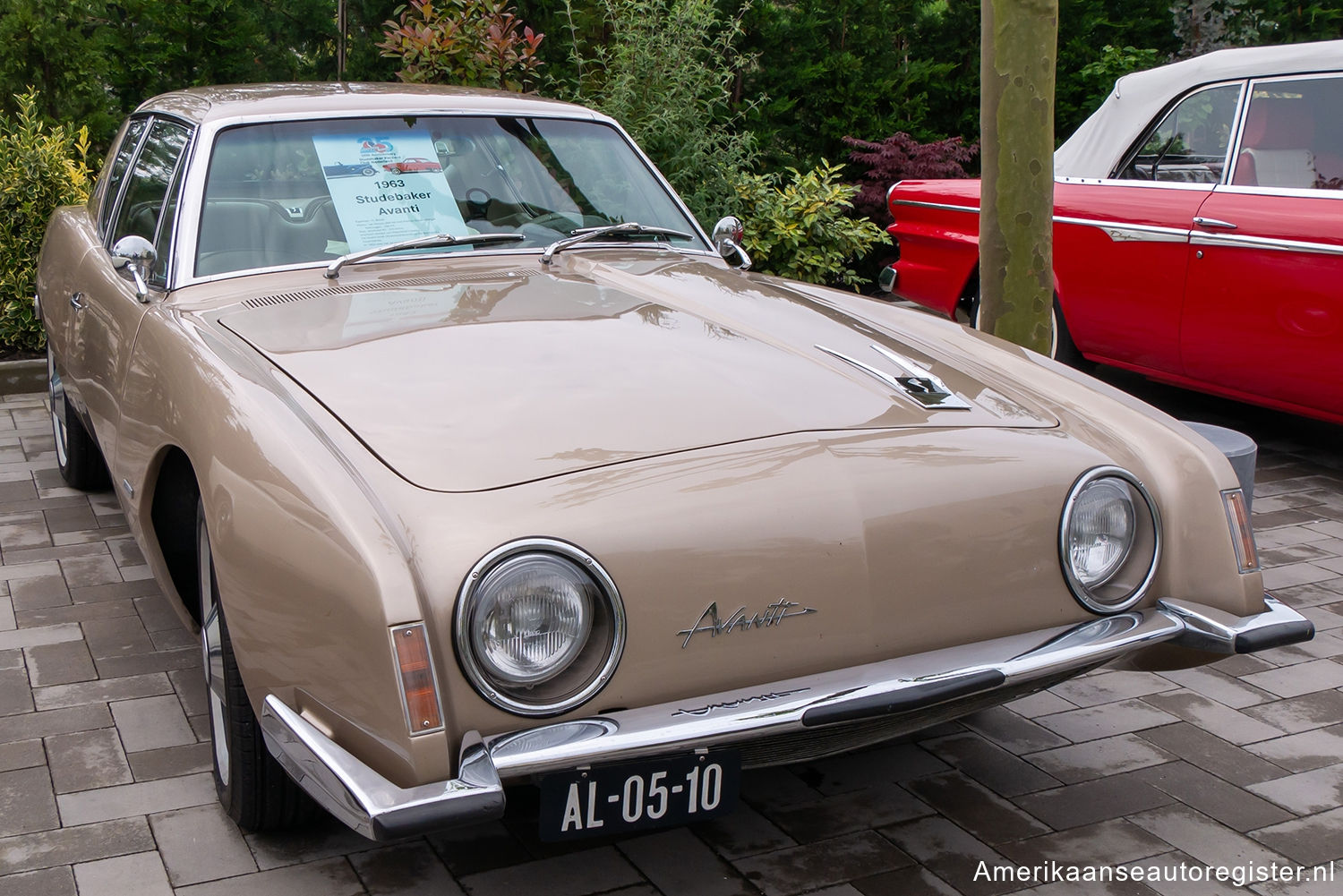 Studebaker Avanti uit 1963