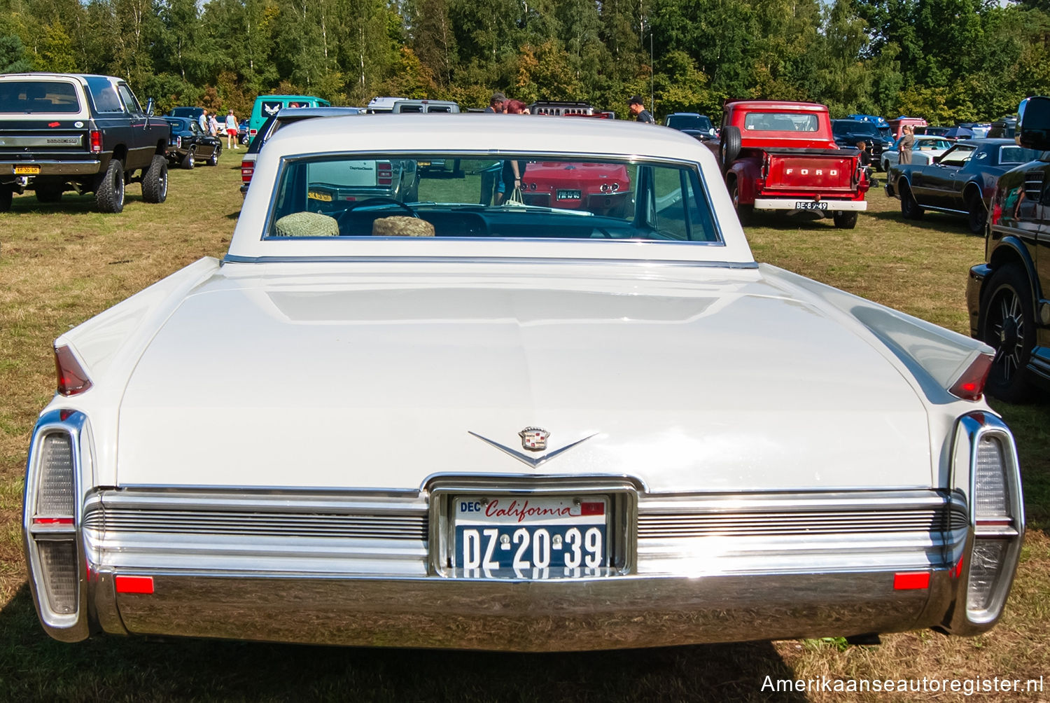 Cadillac DeVille uit 1964