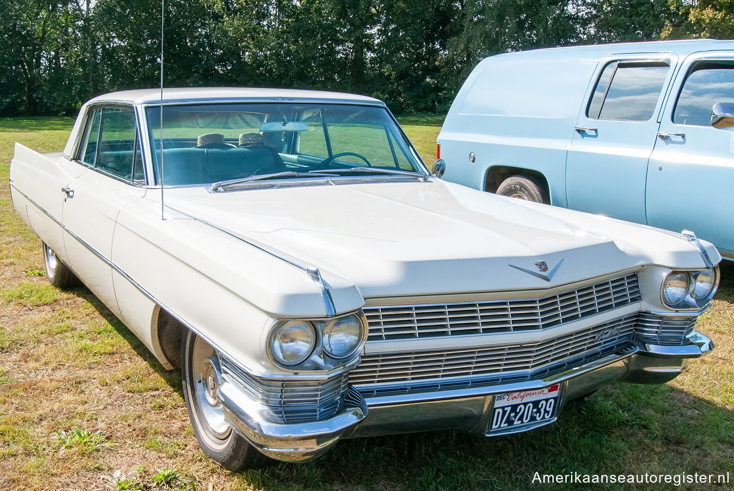 Cadillac DeVille uit 1964