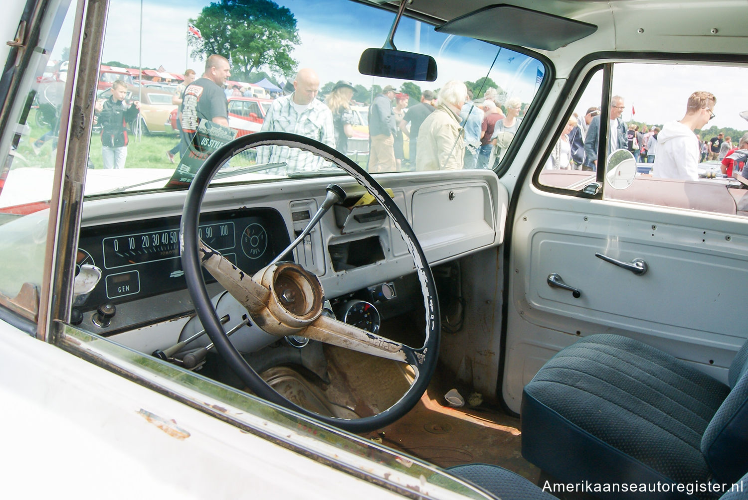 Chevrolet Suburban uit 1964