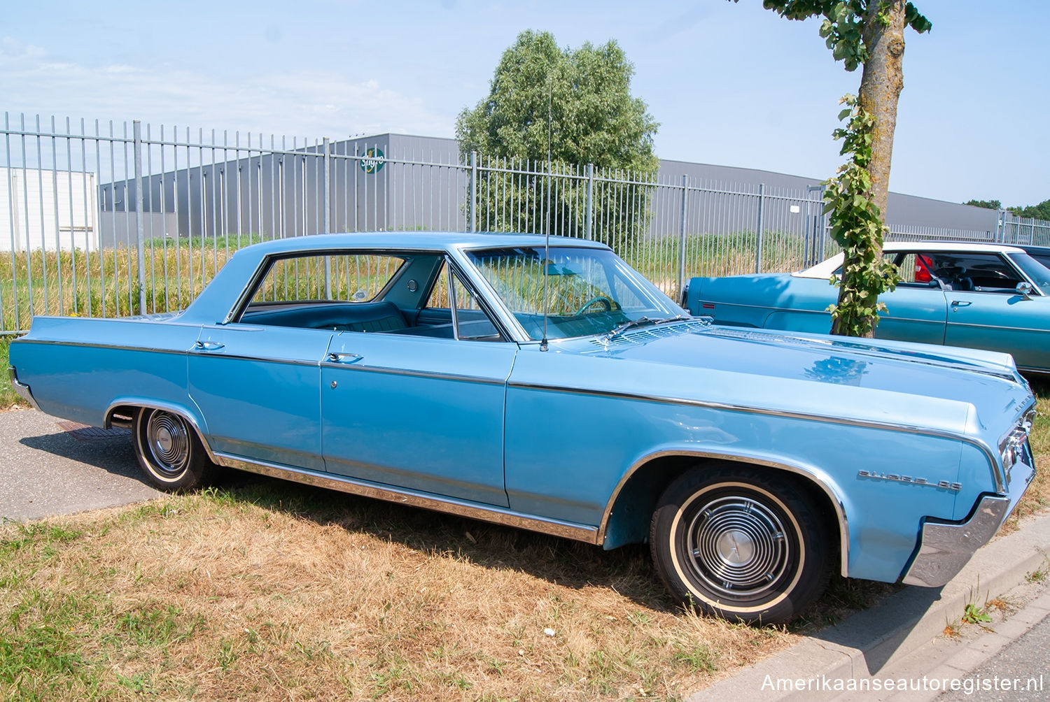 Oldsmobile 88 uit 1964