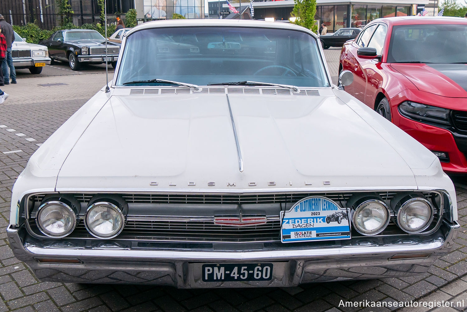 Oldsmobile 88 uit 1964