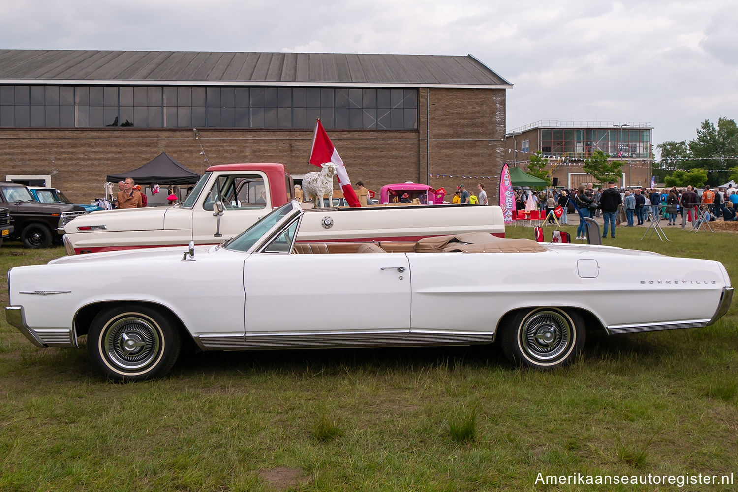 Pontiac Bonneville uit 1964