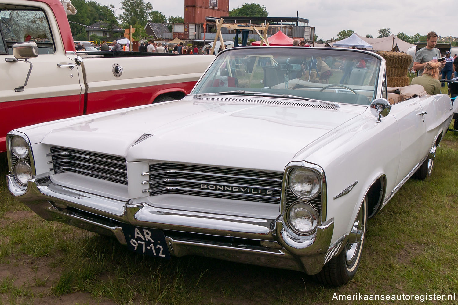 Pontiac Bonneville uit 1964