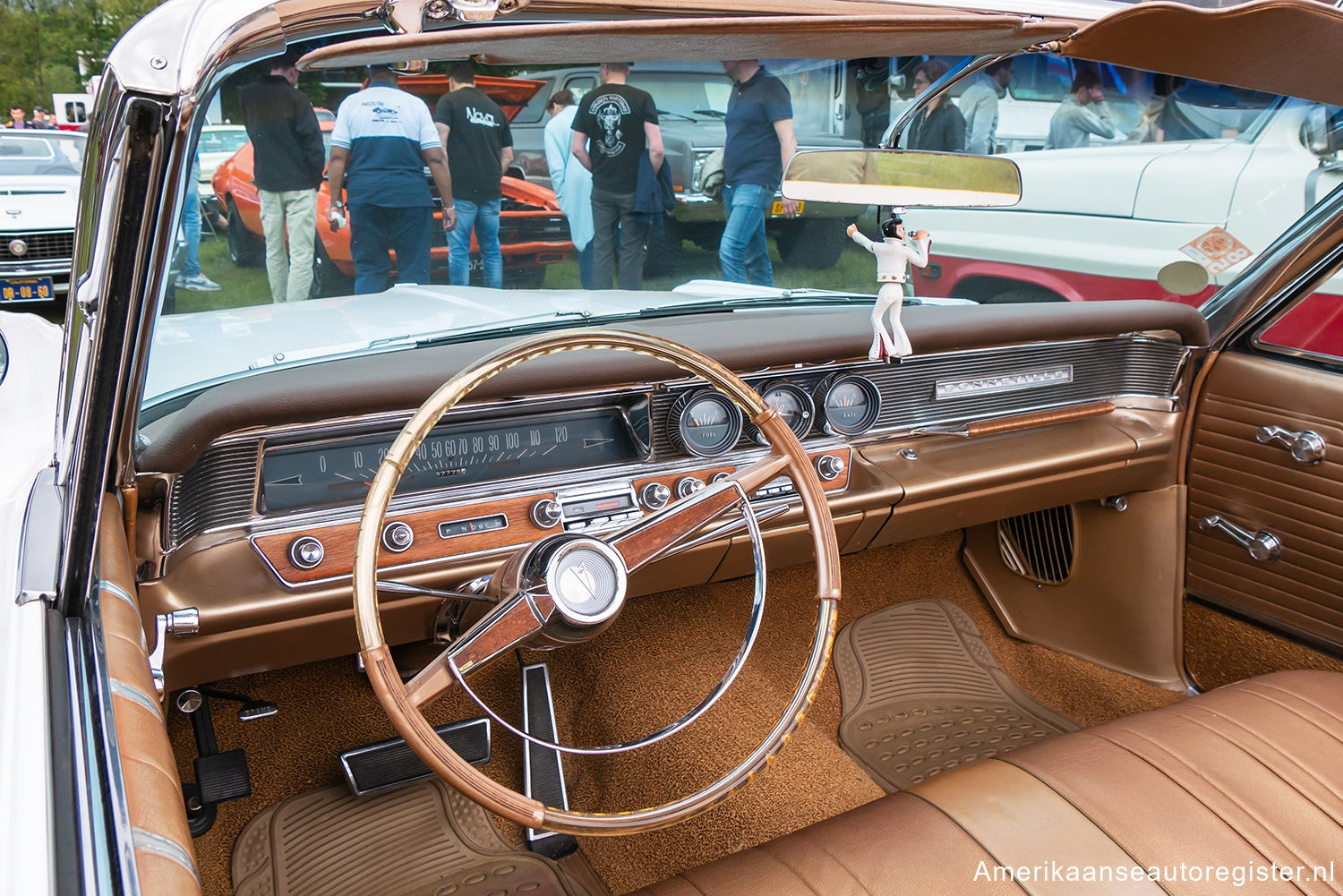 Pontiac Bonneville uit 1964