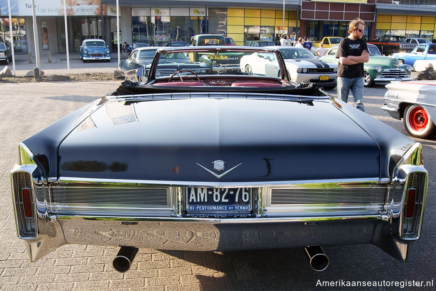 Cadillac DeVille uit 1965