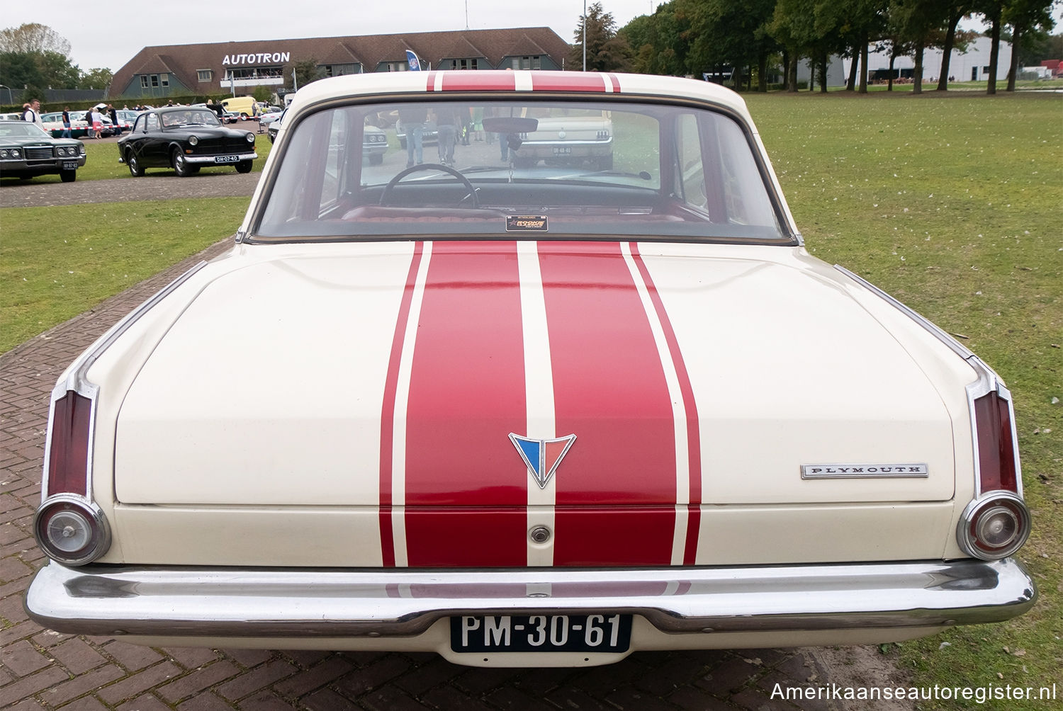 Plymouth Valiant uit 1965