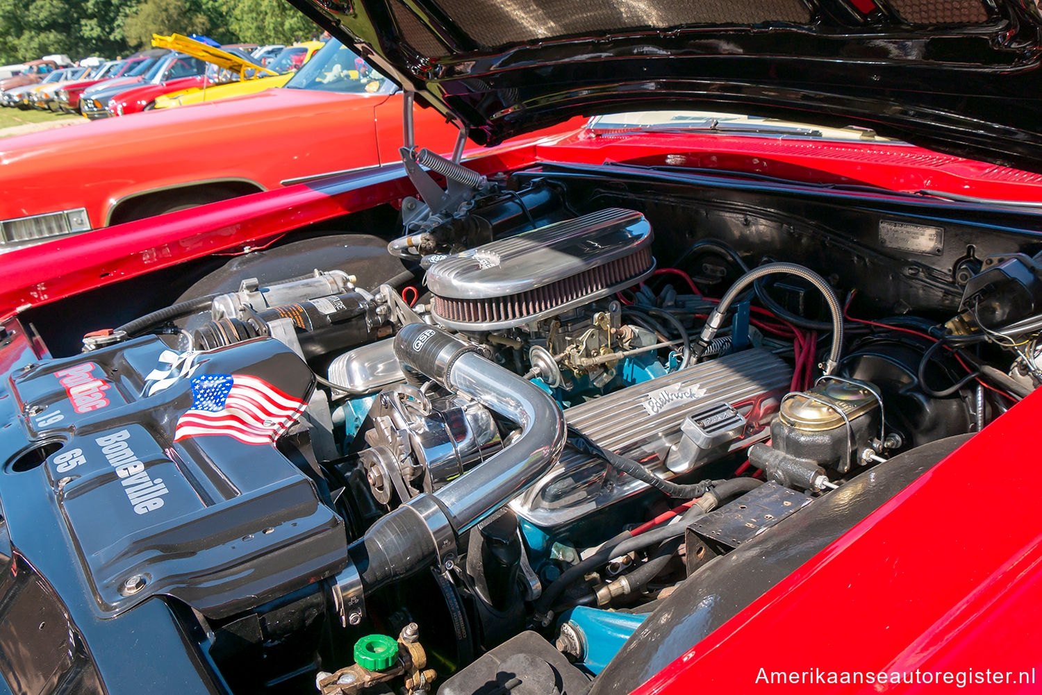 Pontiac Bonneville uit 1965