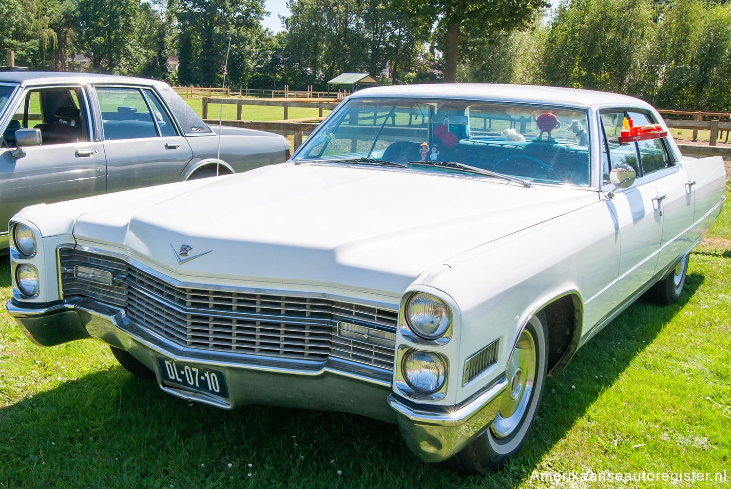 Cadillac DeVille uit 1966