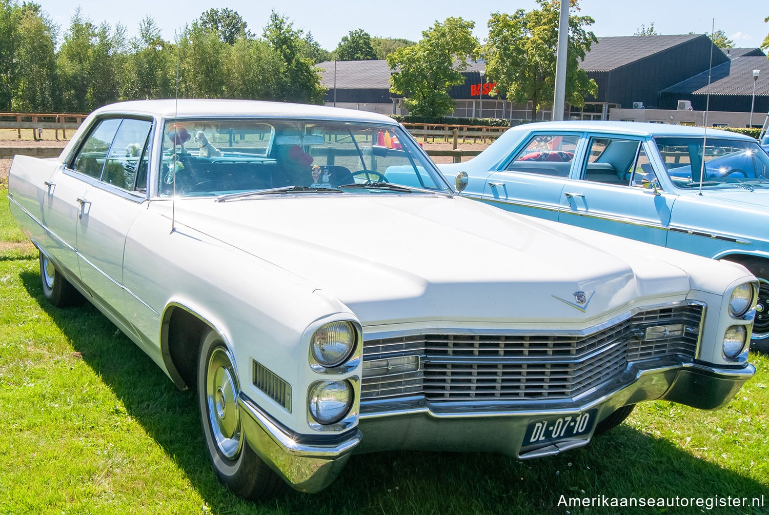 Cadillac DeVille uit 1966