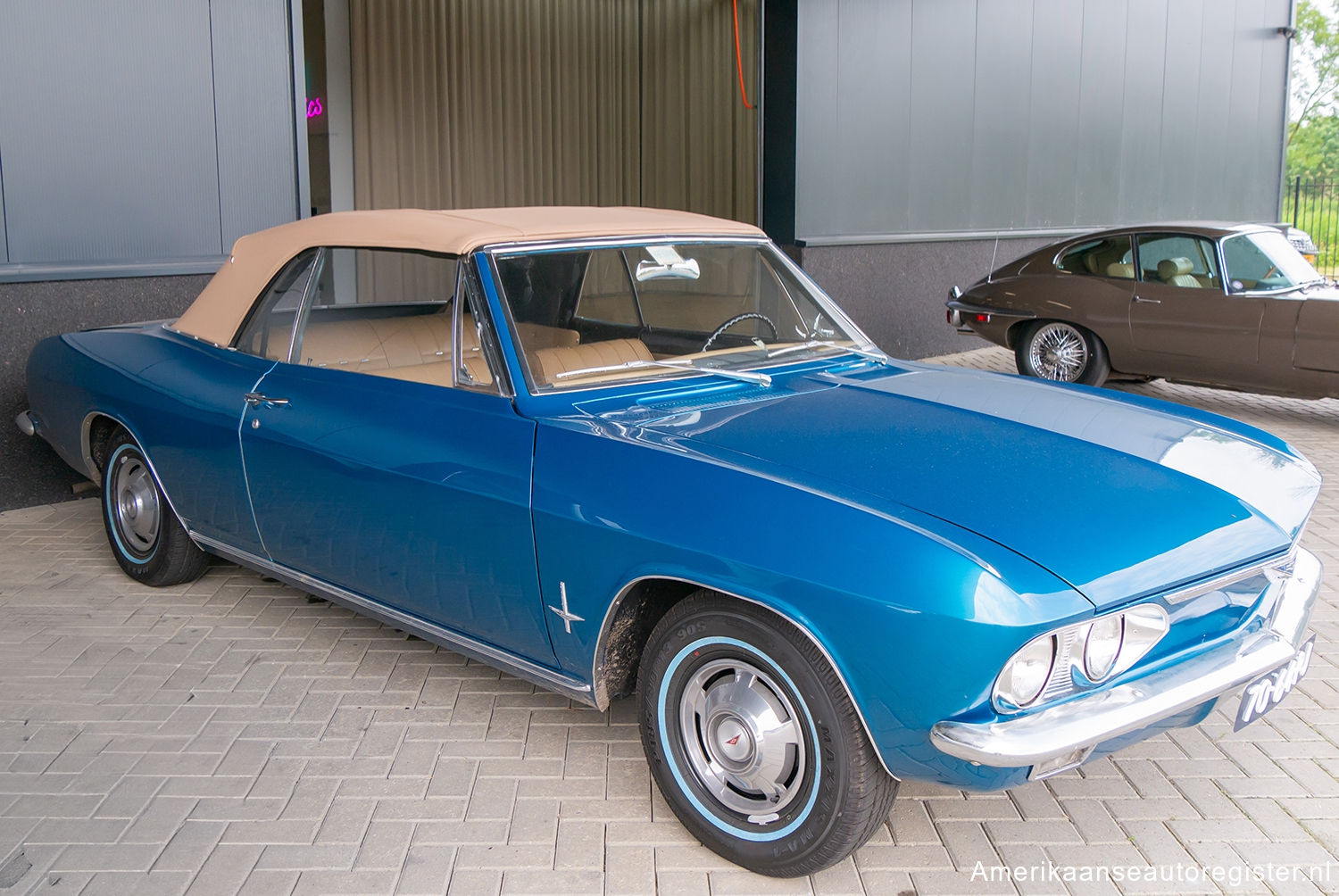 Chevrolet Corvair uit 1966