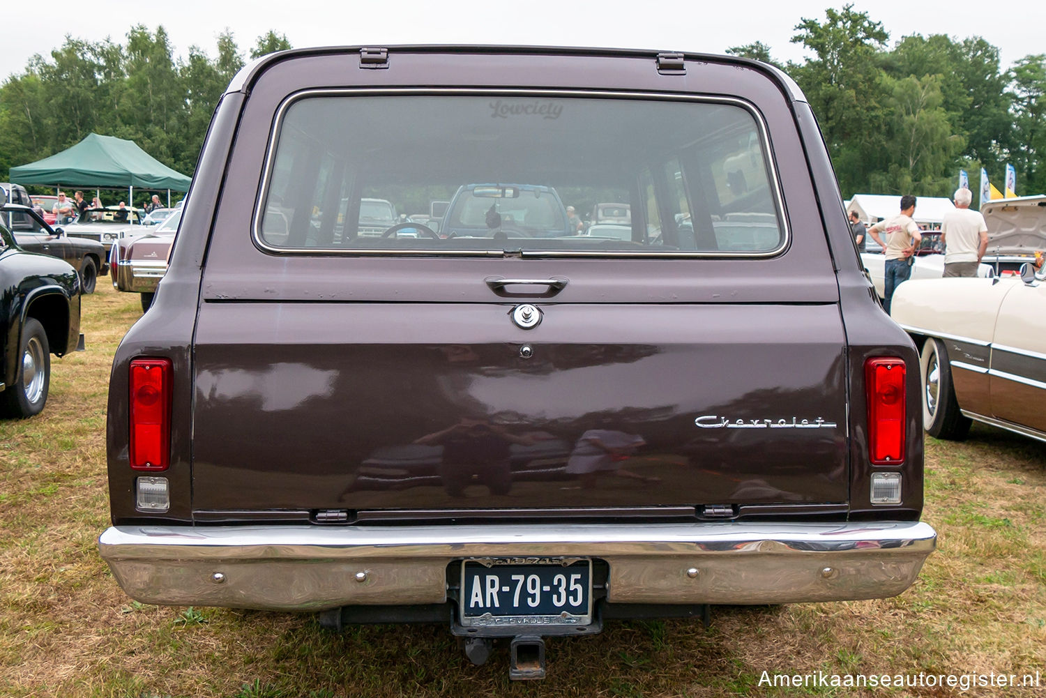 Chevrolet Suburban uit 1971