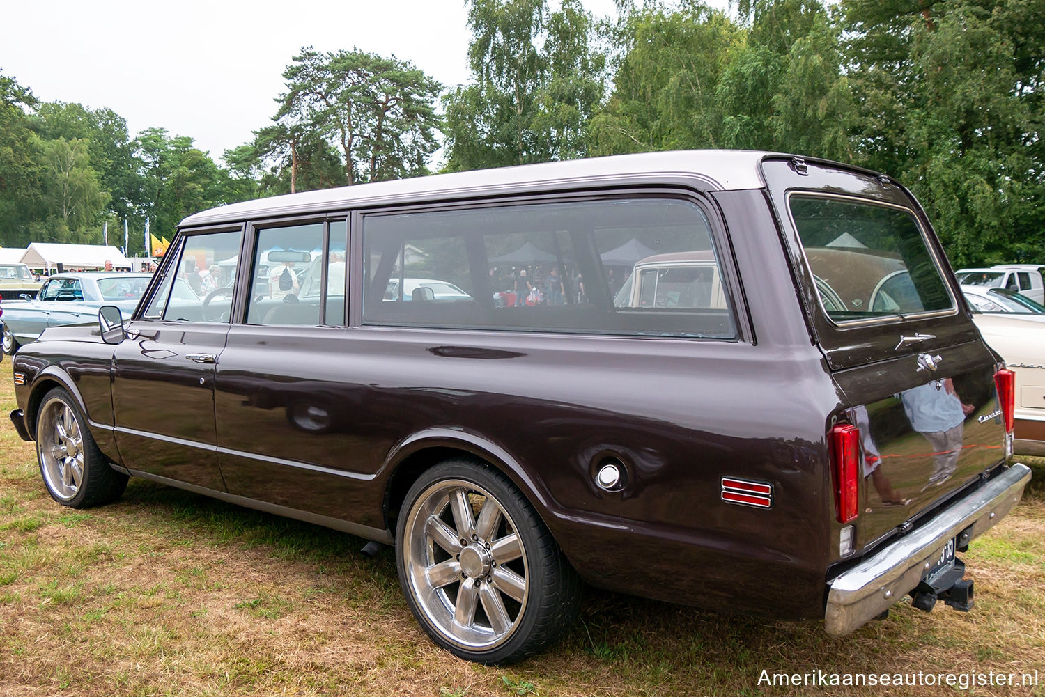 Chevrolet Suburban uit 1971