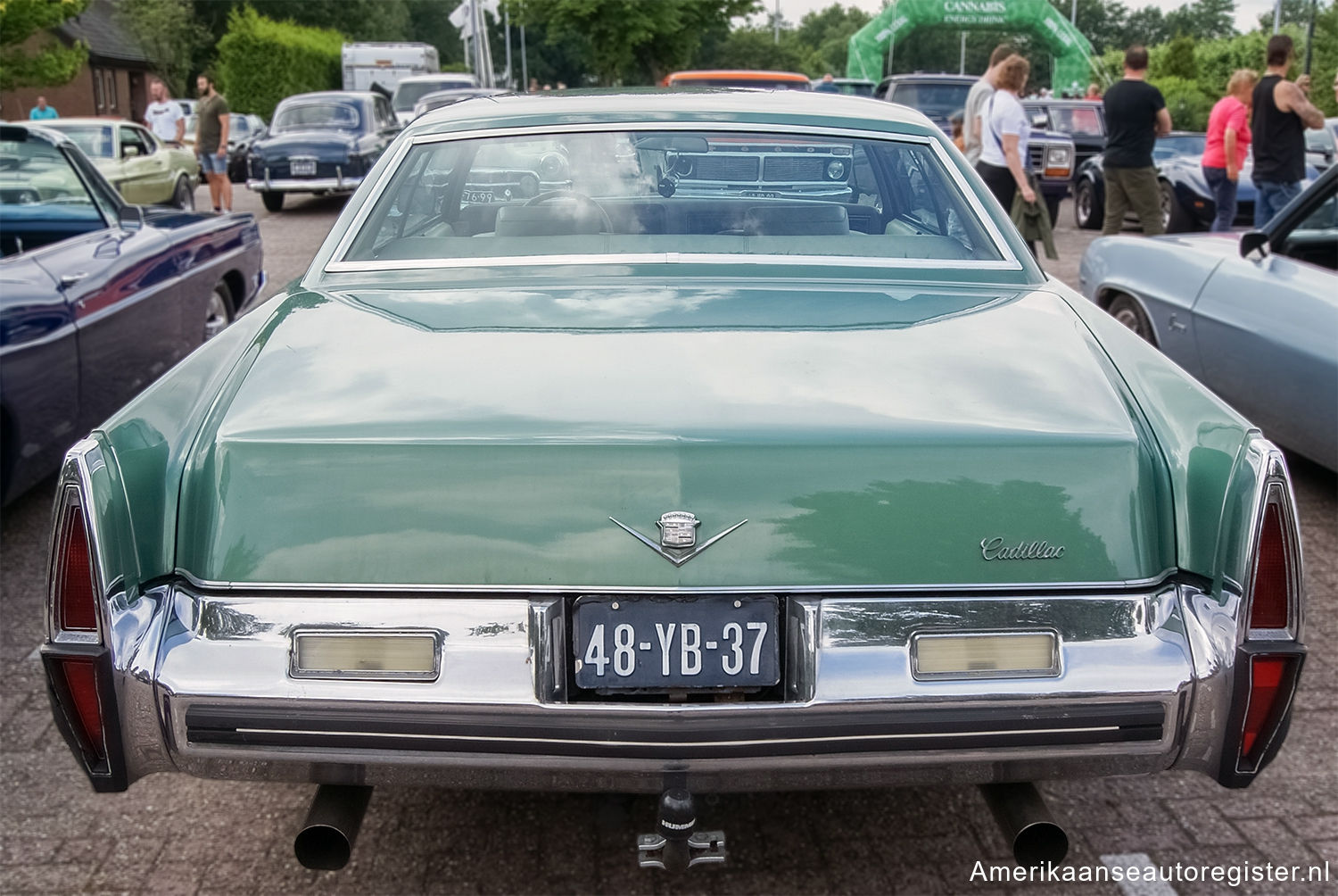 Cadillac DeVille uit 1973