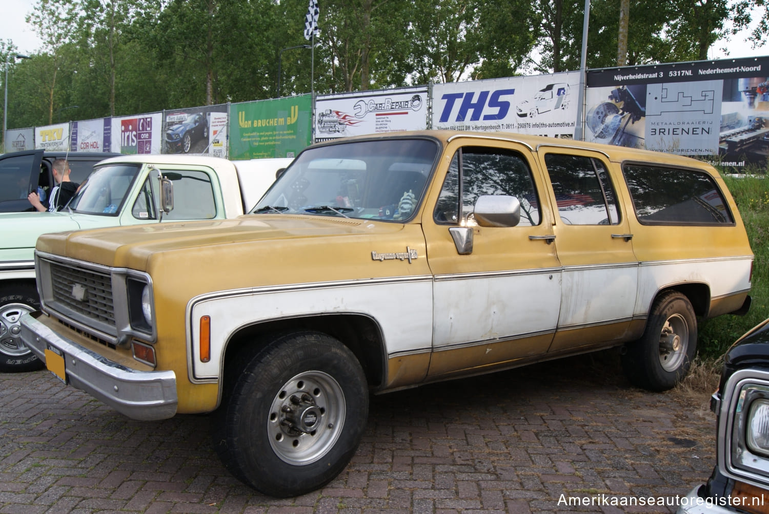 Chevrolet Suburban uit 1973