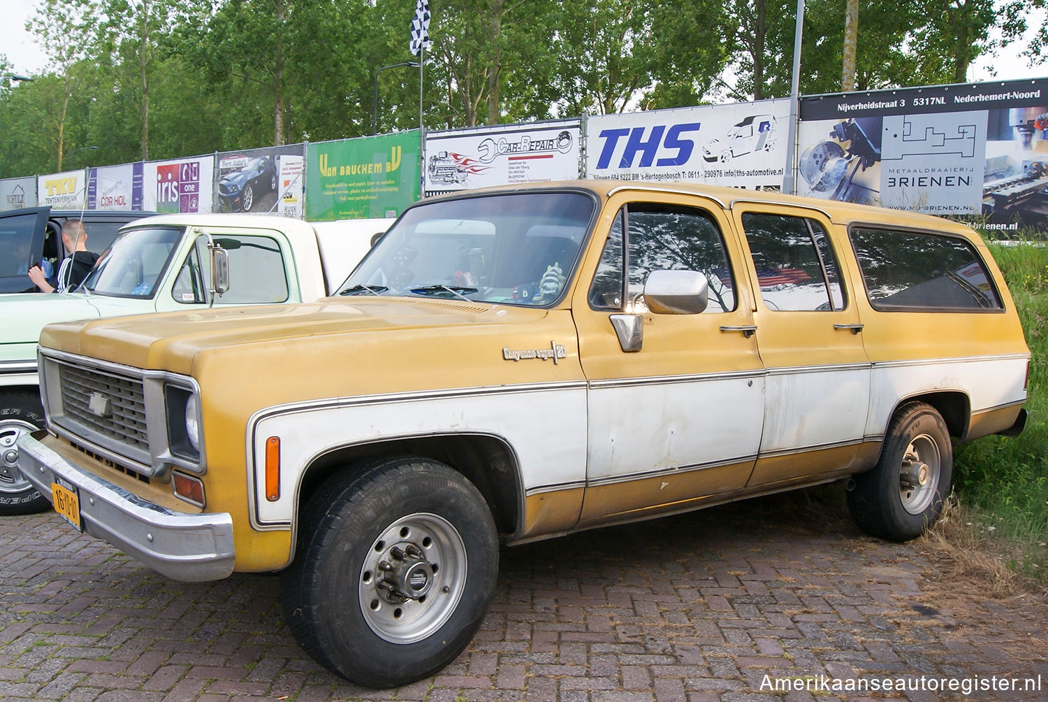 Chevrolet Suburban uit 1973