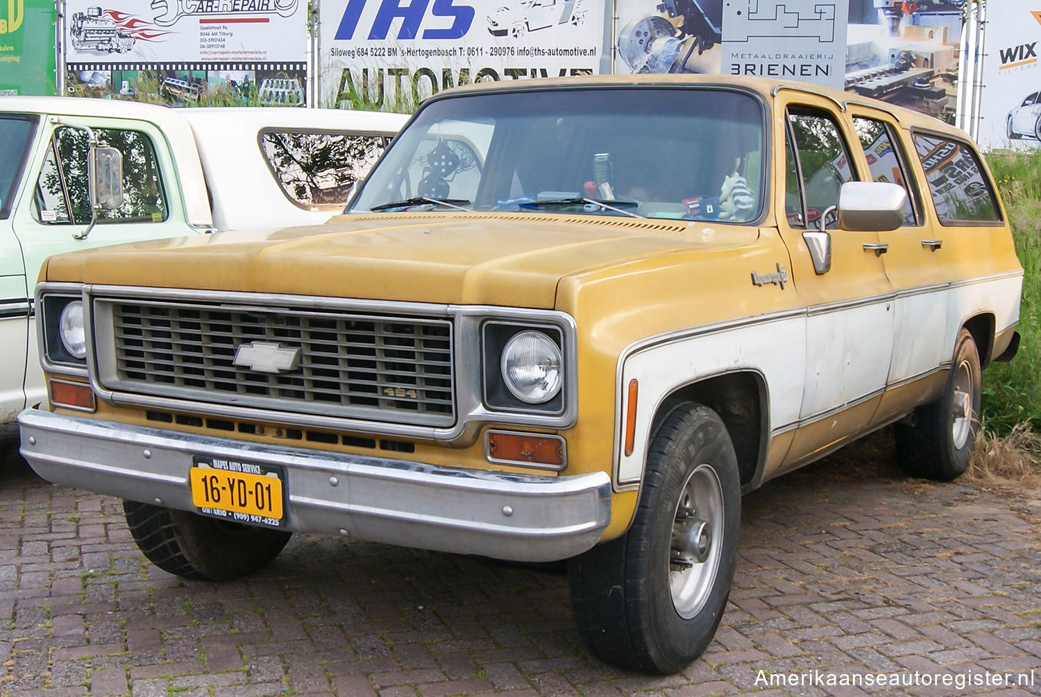 Chevrolet Suburban uit 1973