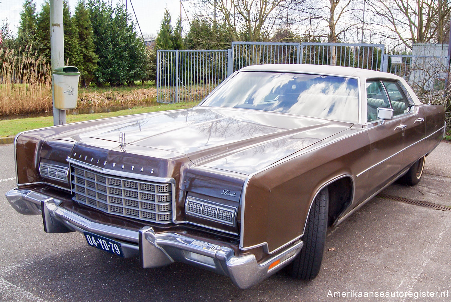 Lincoln Continental uit 1973