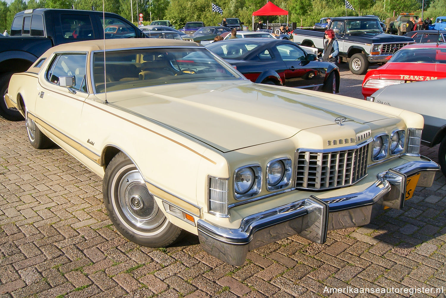 Ford Thunderbird uit 1974