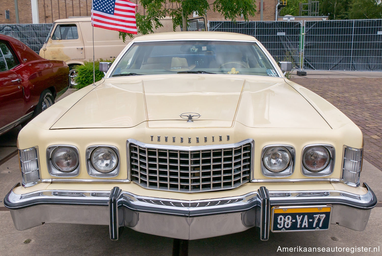 Ford Thunderbird uit 1974